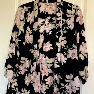 Lightweight, shawl collar blazer in black, pink, white and green